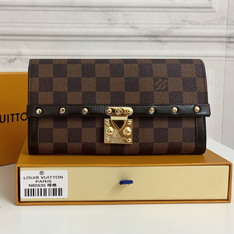AE10B Popular leather wallets