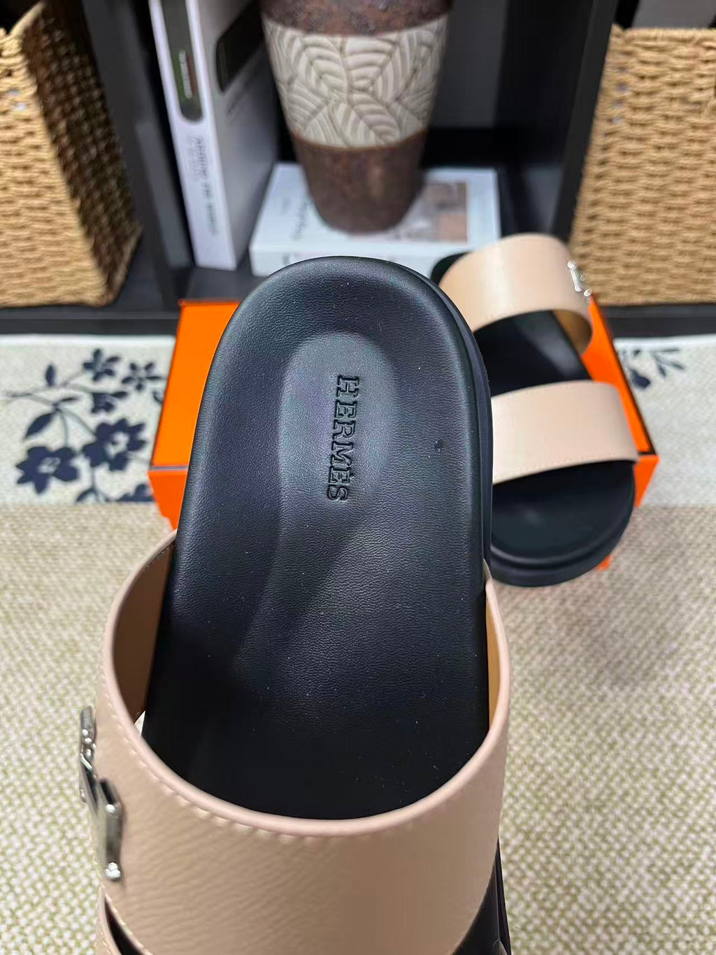 Z2P36H21 Popular high-quality leather Shoes