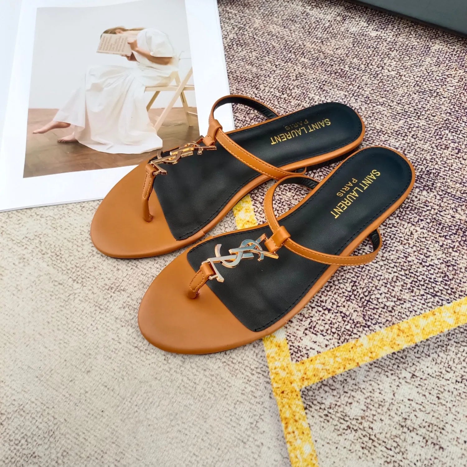 14SL44Z Popular sandals