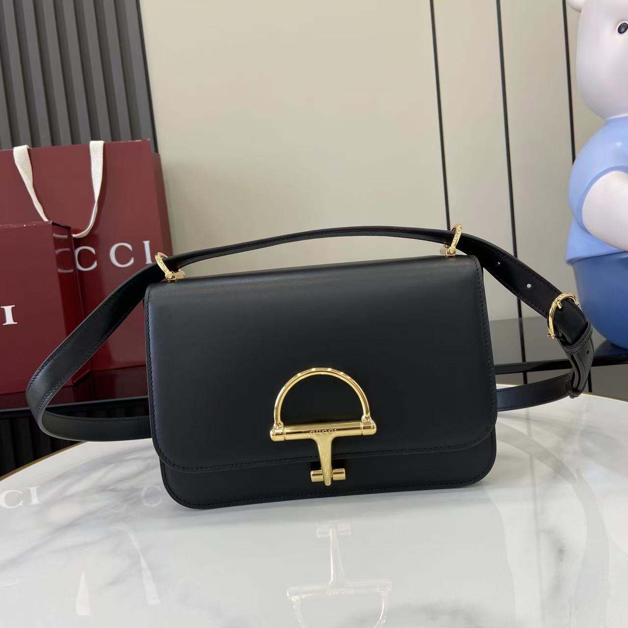 136PB110B Popular leather bag