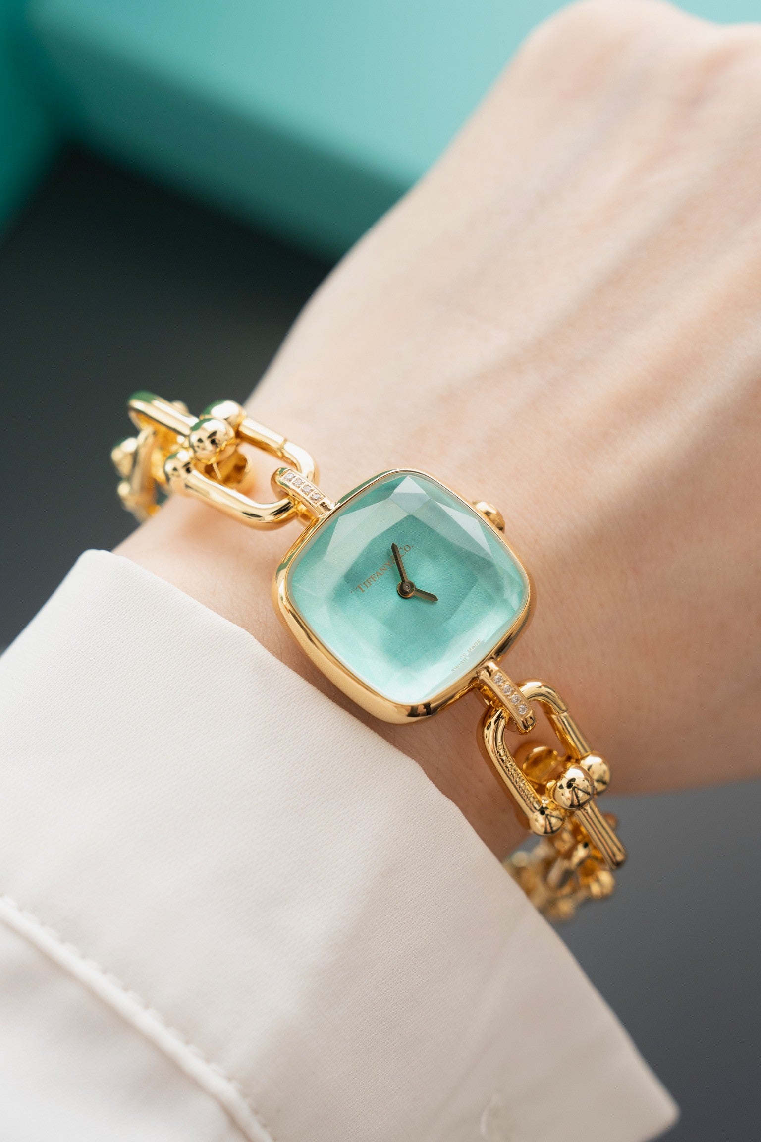 136RT74L Popular Watches