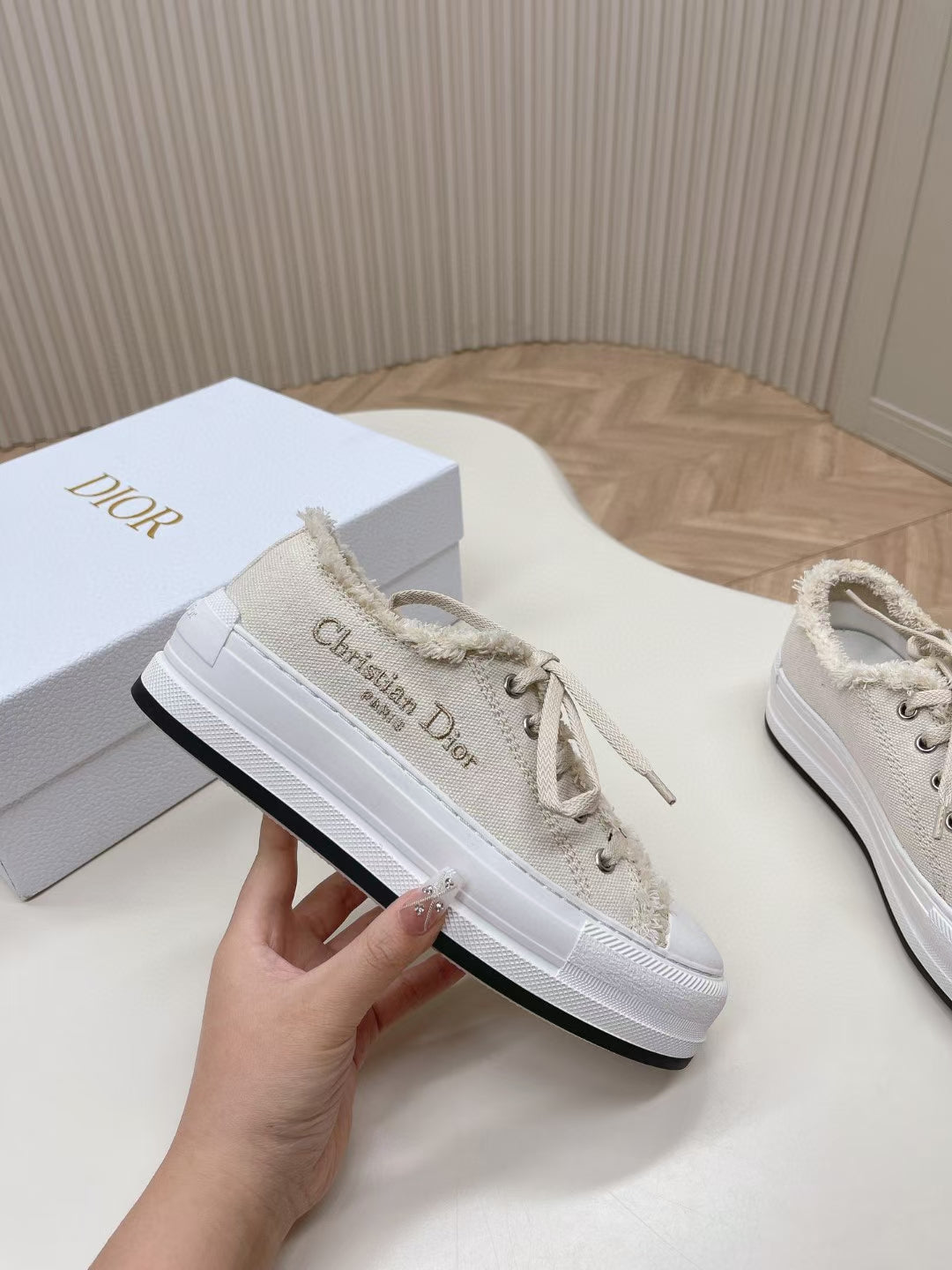 2105QD428Z Popular high-quality Shoes