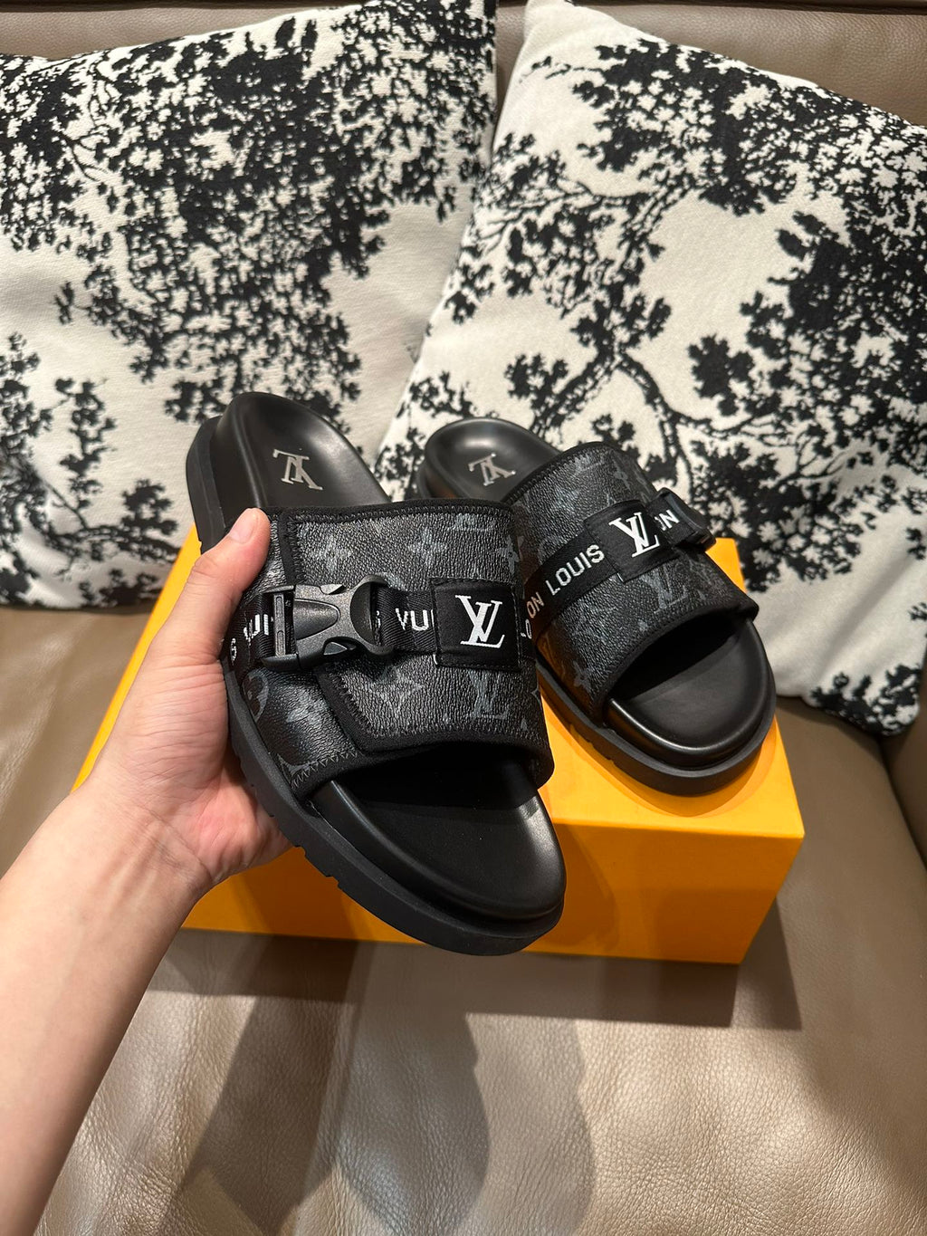 285ZE27Z  Popular leather Shoes
