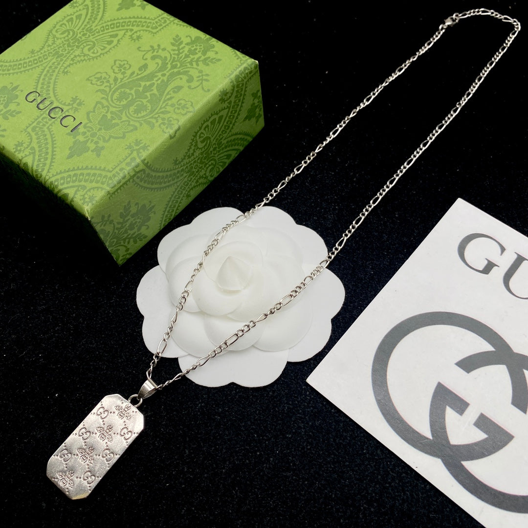 175RB46X Popular    Necklaces . Bracelets .