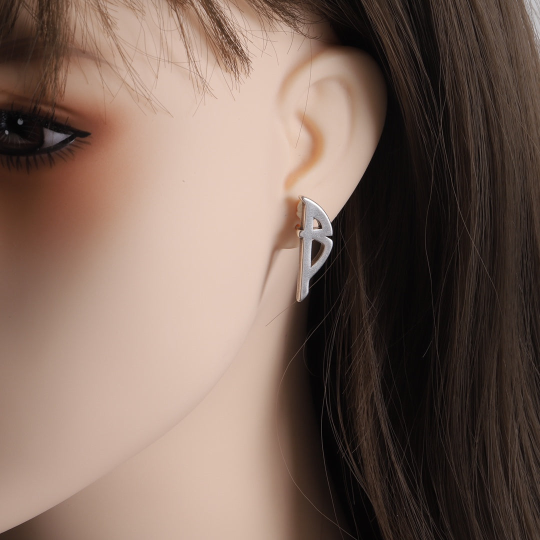 14J329E Popular  Earrings