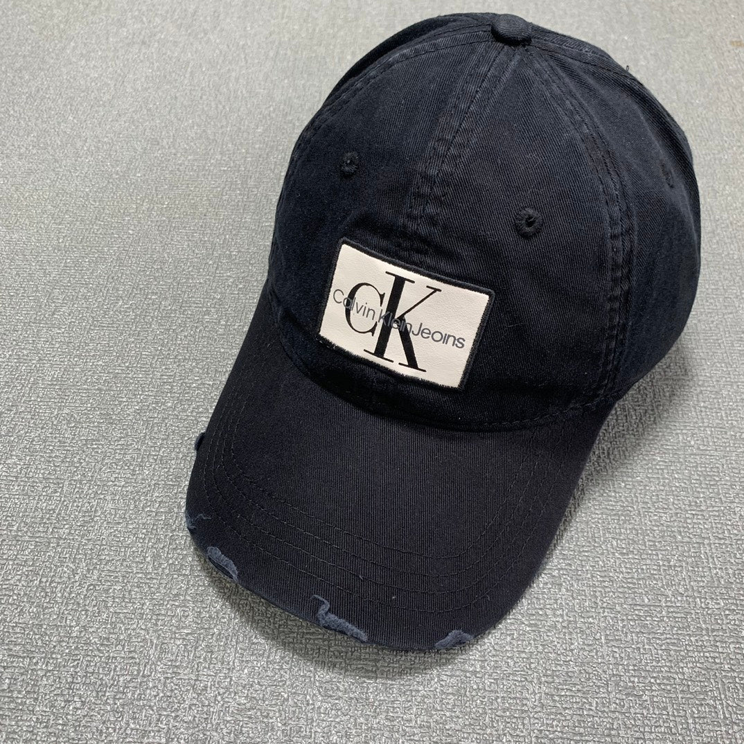 125ZA496M Popular hats
