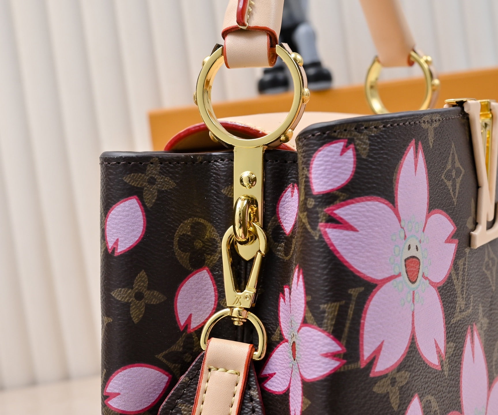 155NE42B Popular   leather bag