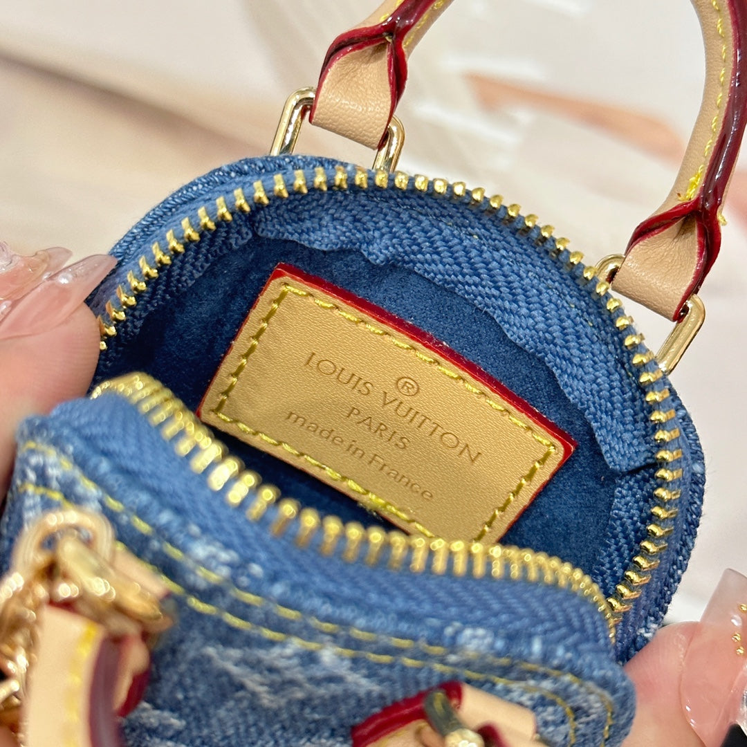 35ZE9A Popular bag 's charms accessories