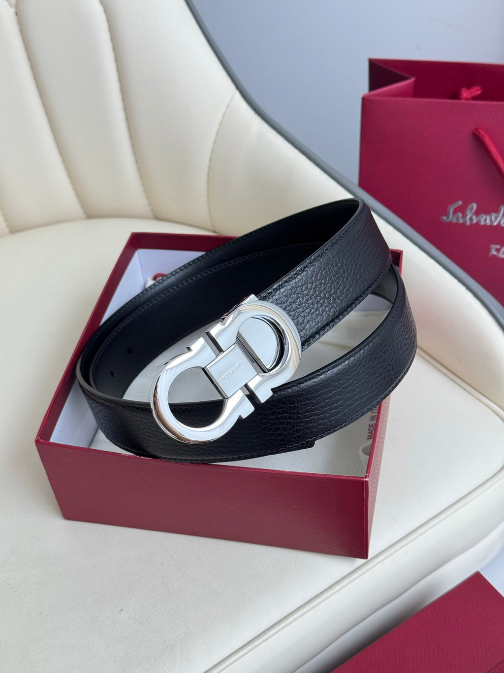P1Q115A56 Popular High quality belt With full package