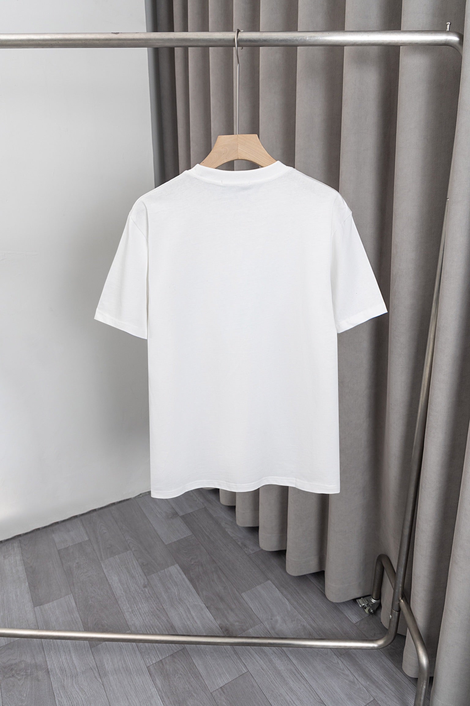 125WP5U  Popular T-shirts
