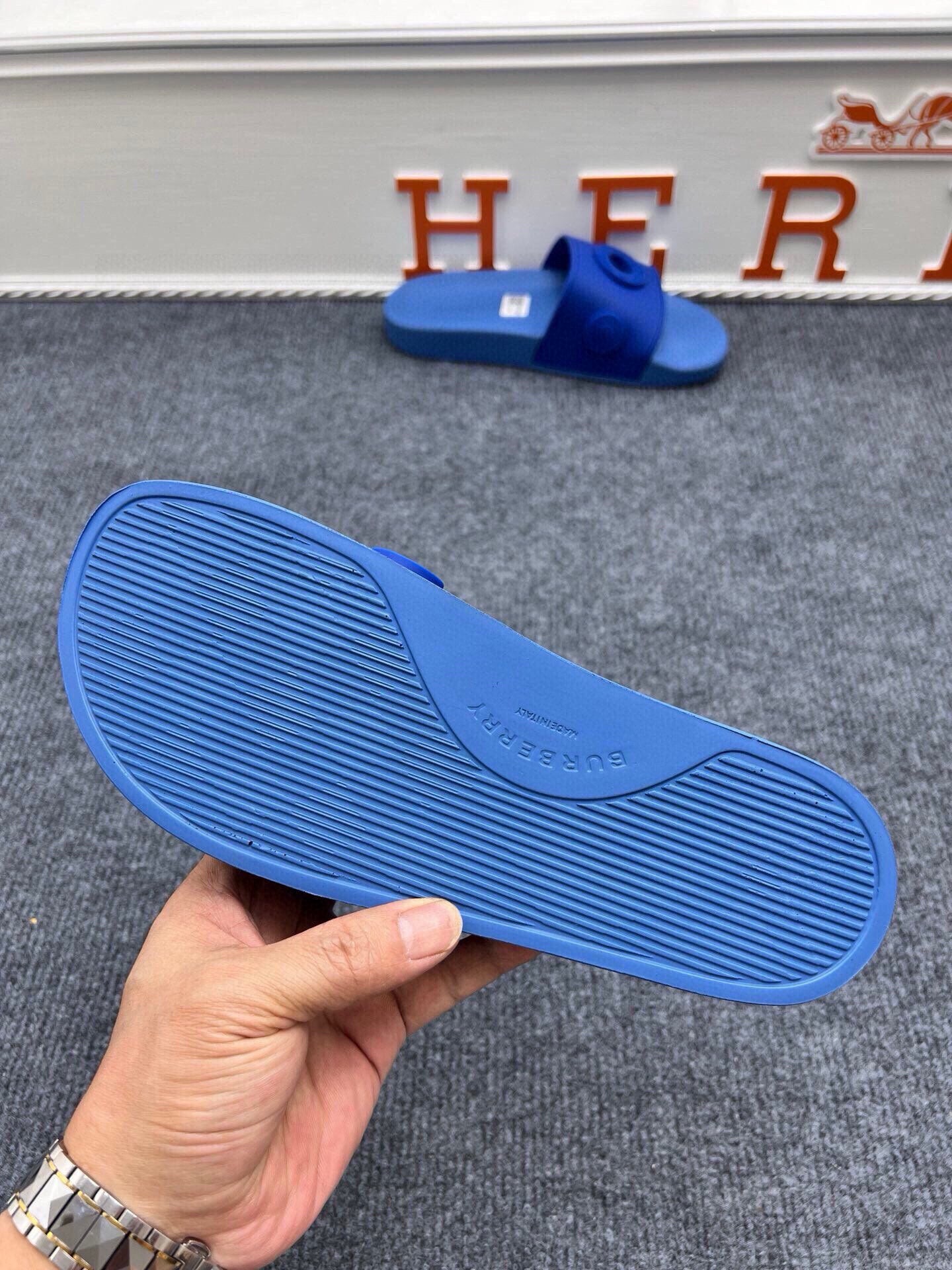 535ZR252Z Popular Slippers