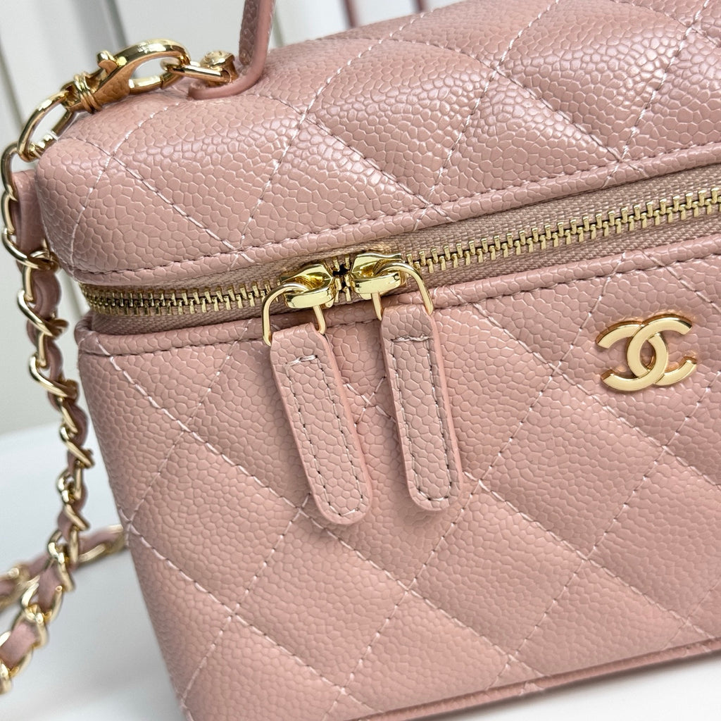 B1X66C19  Popular leather bag