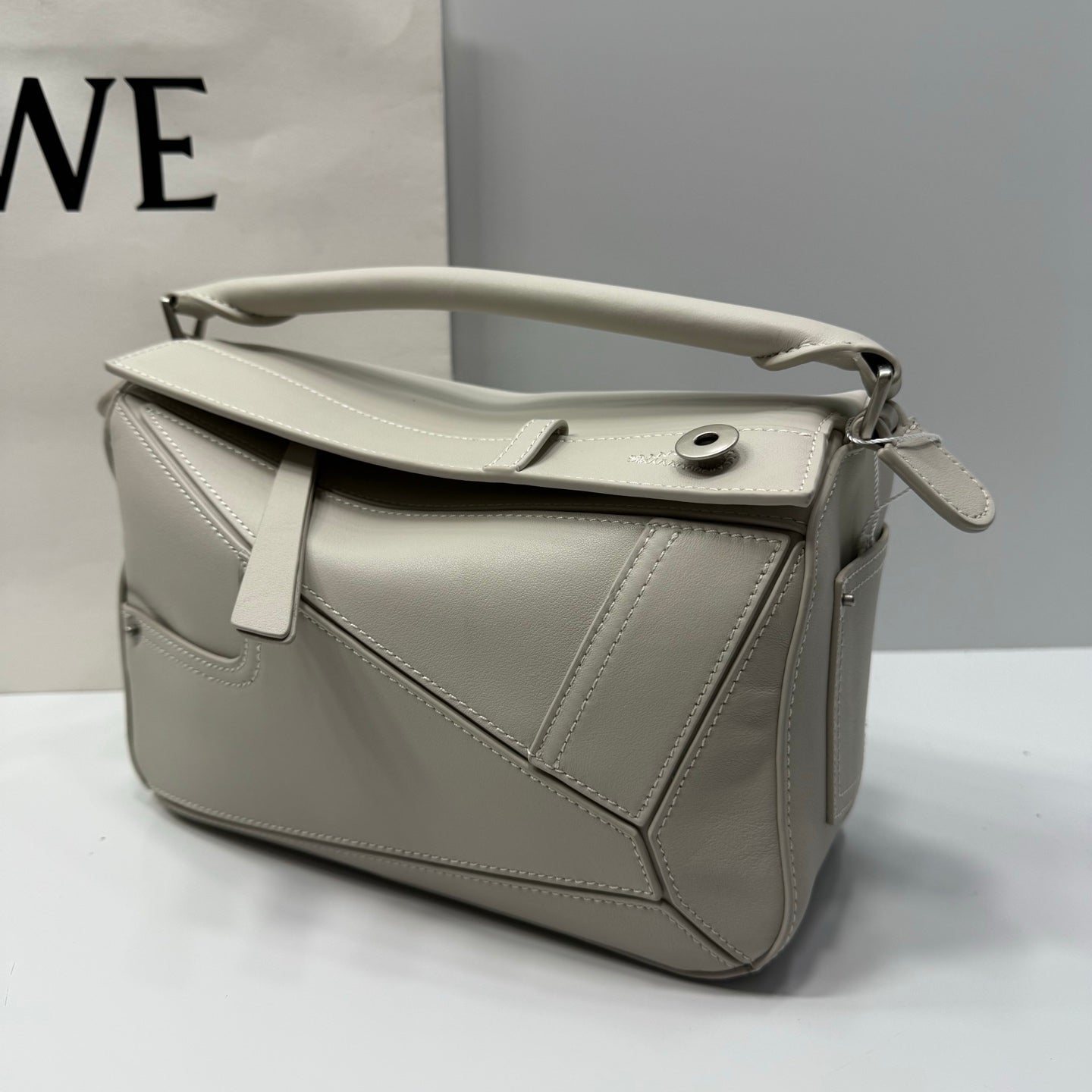 146RA11B Popular leather bag