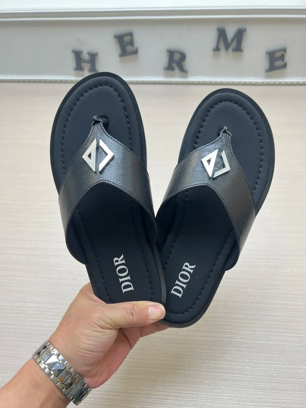 54D77Z Popular  slippers
