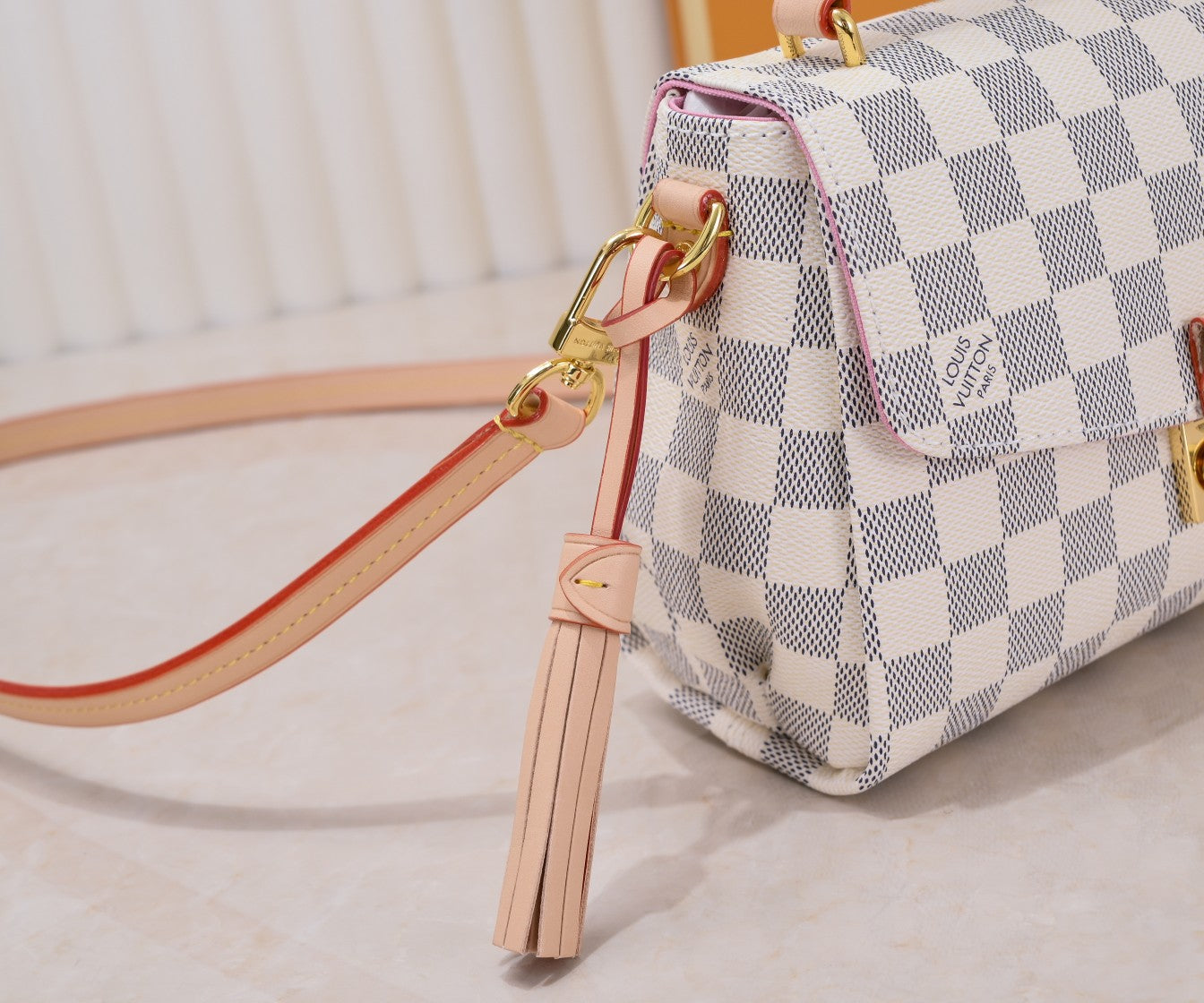 B1X66E9 Popular high-quality leather bag