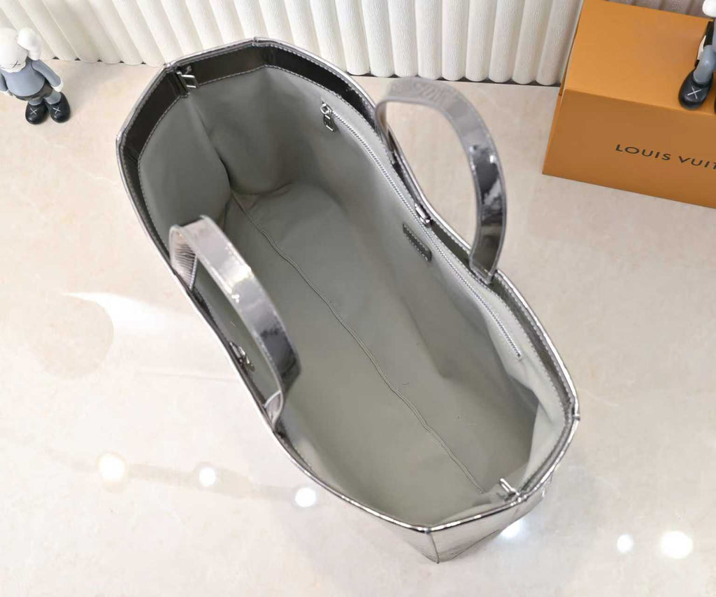 146PE82B Popular leather bag