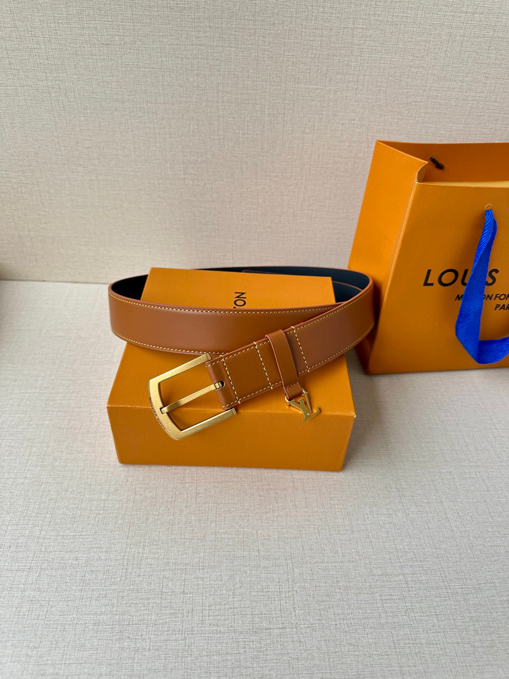 1WE160P Popular High quality belt With full package