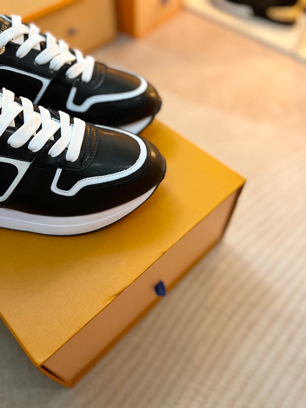 236PE59Z Popular high-quality leather Shoes