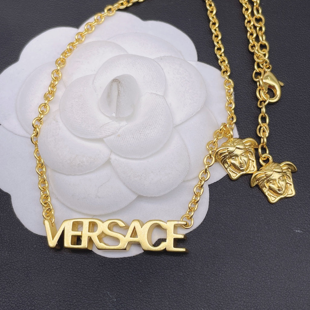 15QV138X Popular Necklace.Bracelet