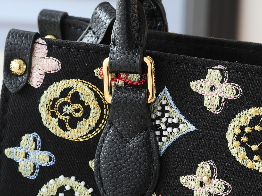 15RE22B Popular  genuine leather embroidered bag
