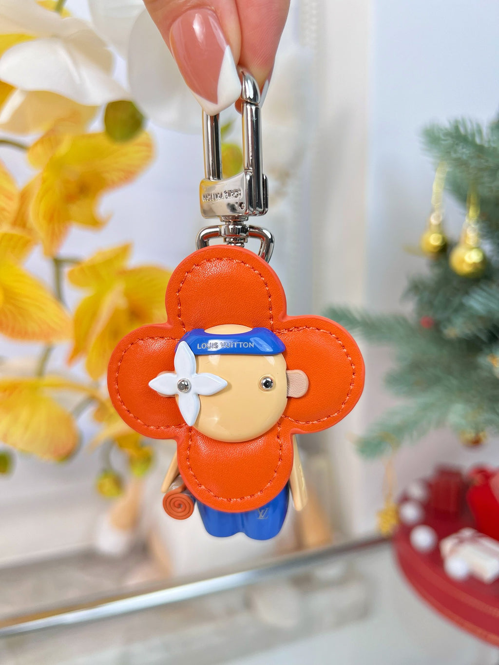 336BE18A Popular bag 's charms accessories