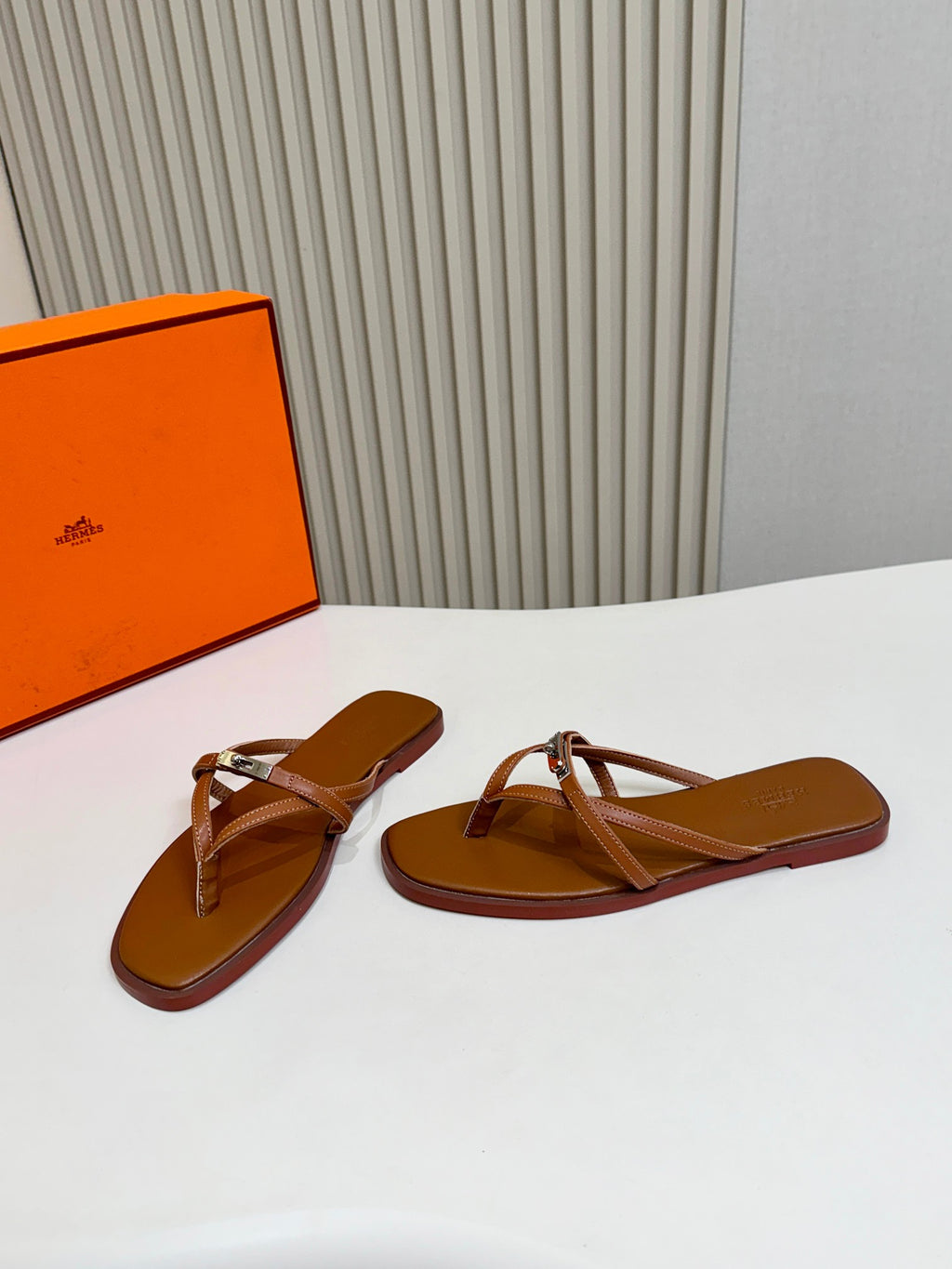 Z2X66H7 Popular high-quality leather Shoes