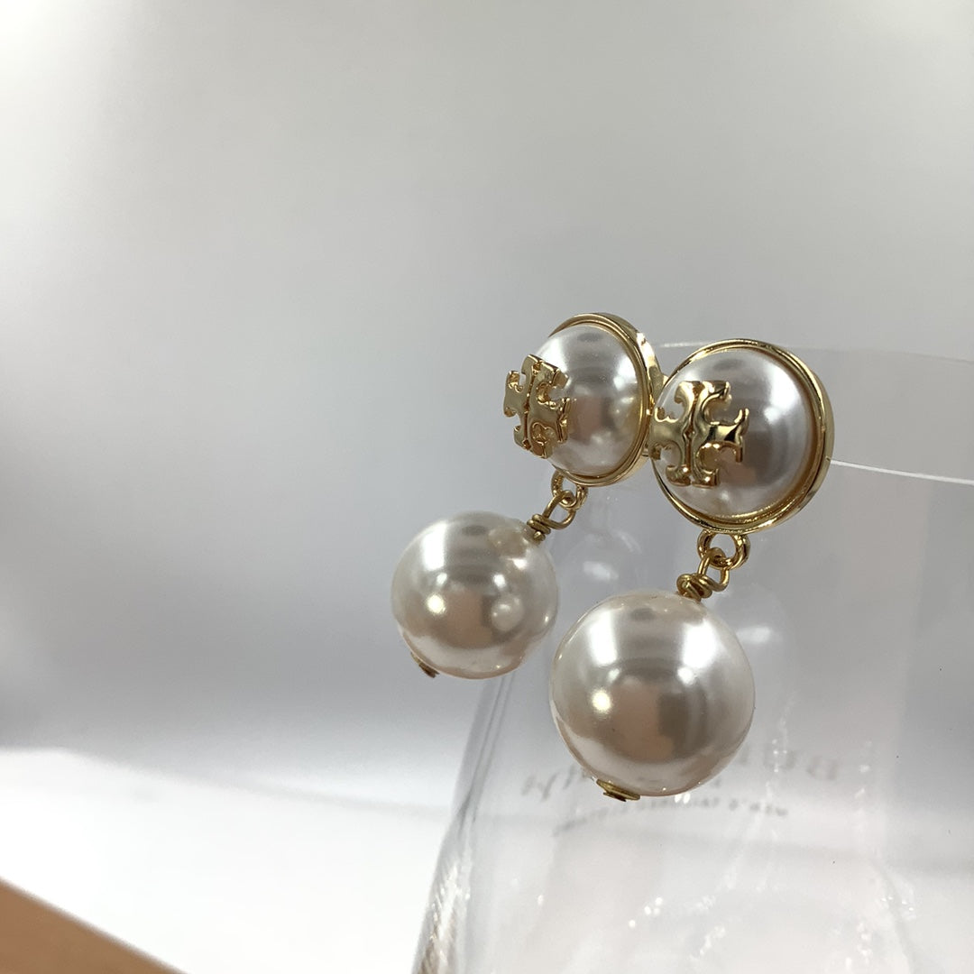14A469E Popular  Earrings