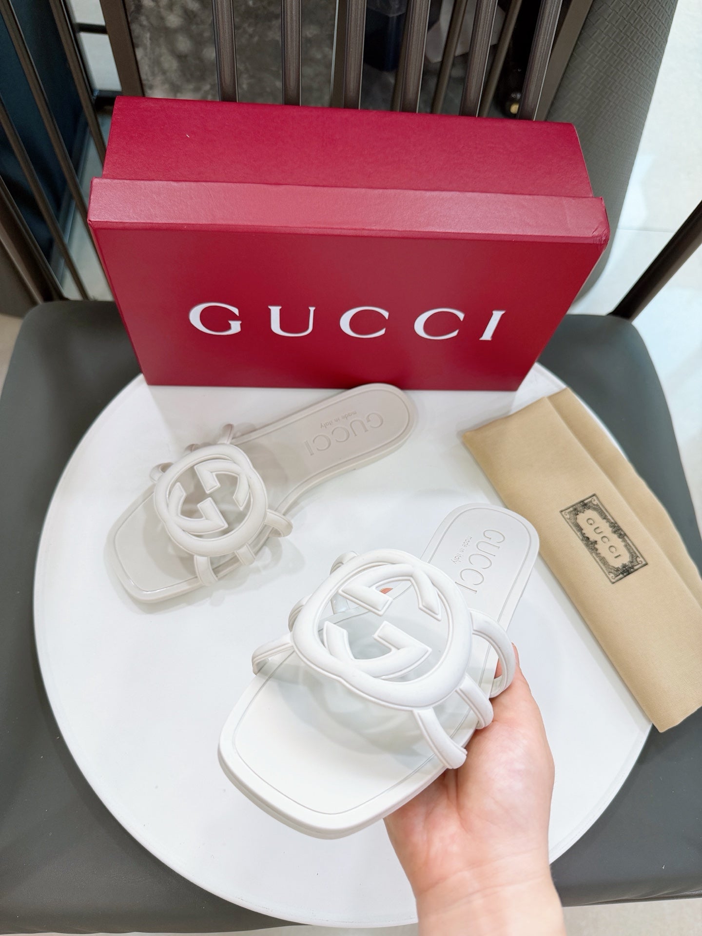 Z2X66B60  Popular high-quality slippers