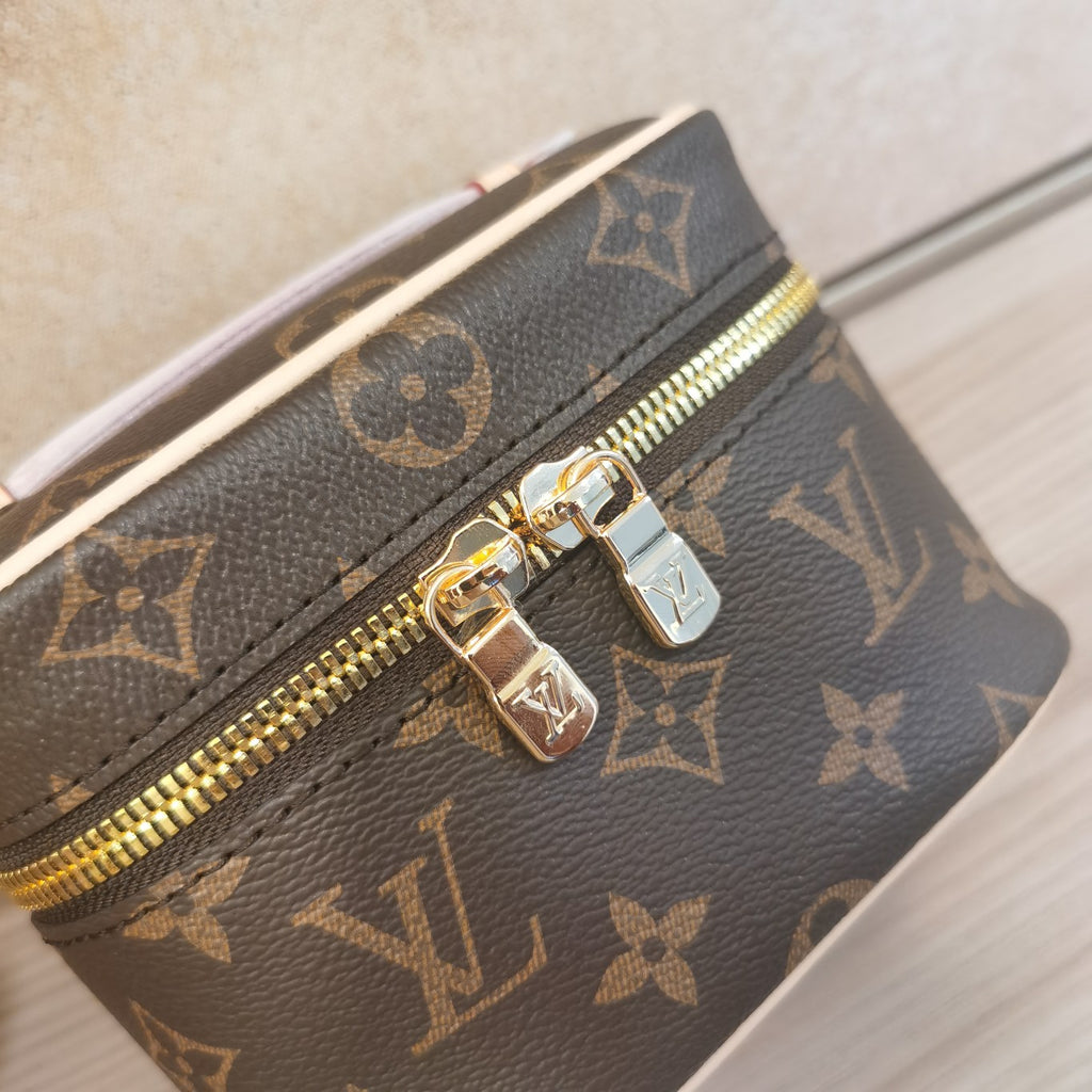 1XE273B Popular  leather bag 