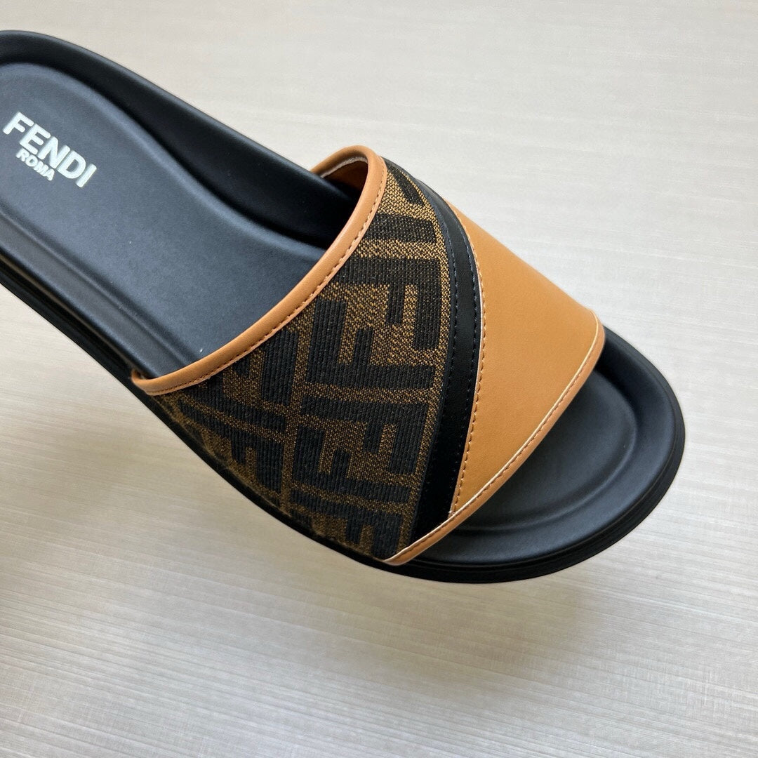 5LF223Z Popular Slippers