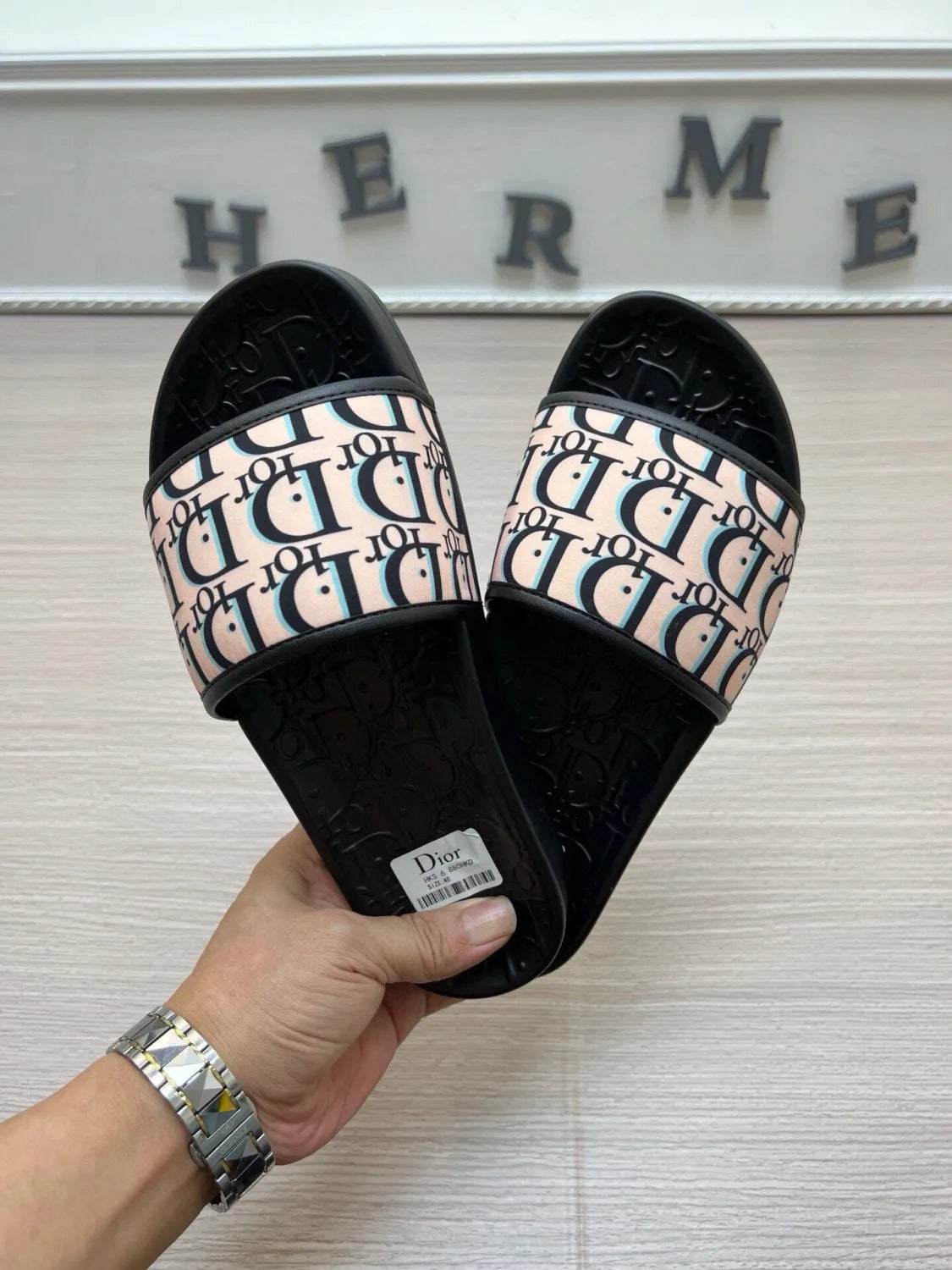 5LD214Z Popular Slippers