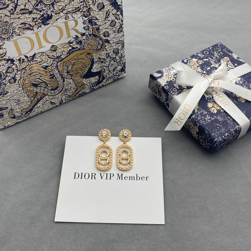 1NC208E Popular    Earrings