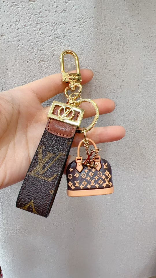 35ZE21A Popular bag 's charms accessories