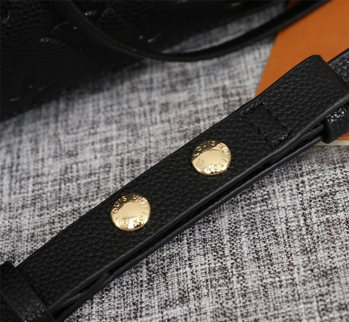 2XE60B Popular leather bag 