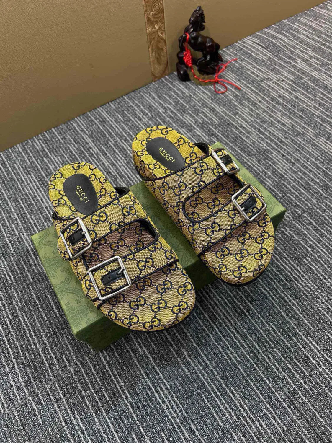 5QB17Z Popular shoes