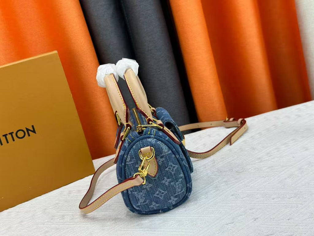 185NE22B Popular   Cowboy bag