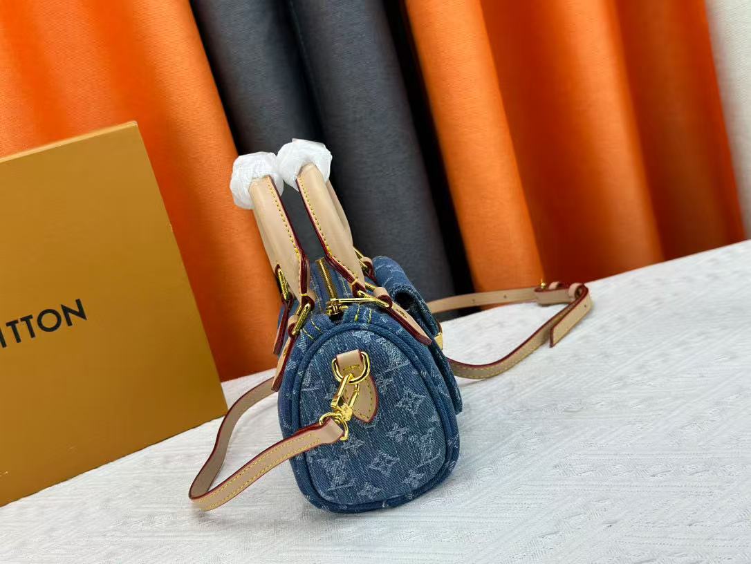 185NE22B Popular   Cowboy bag