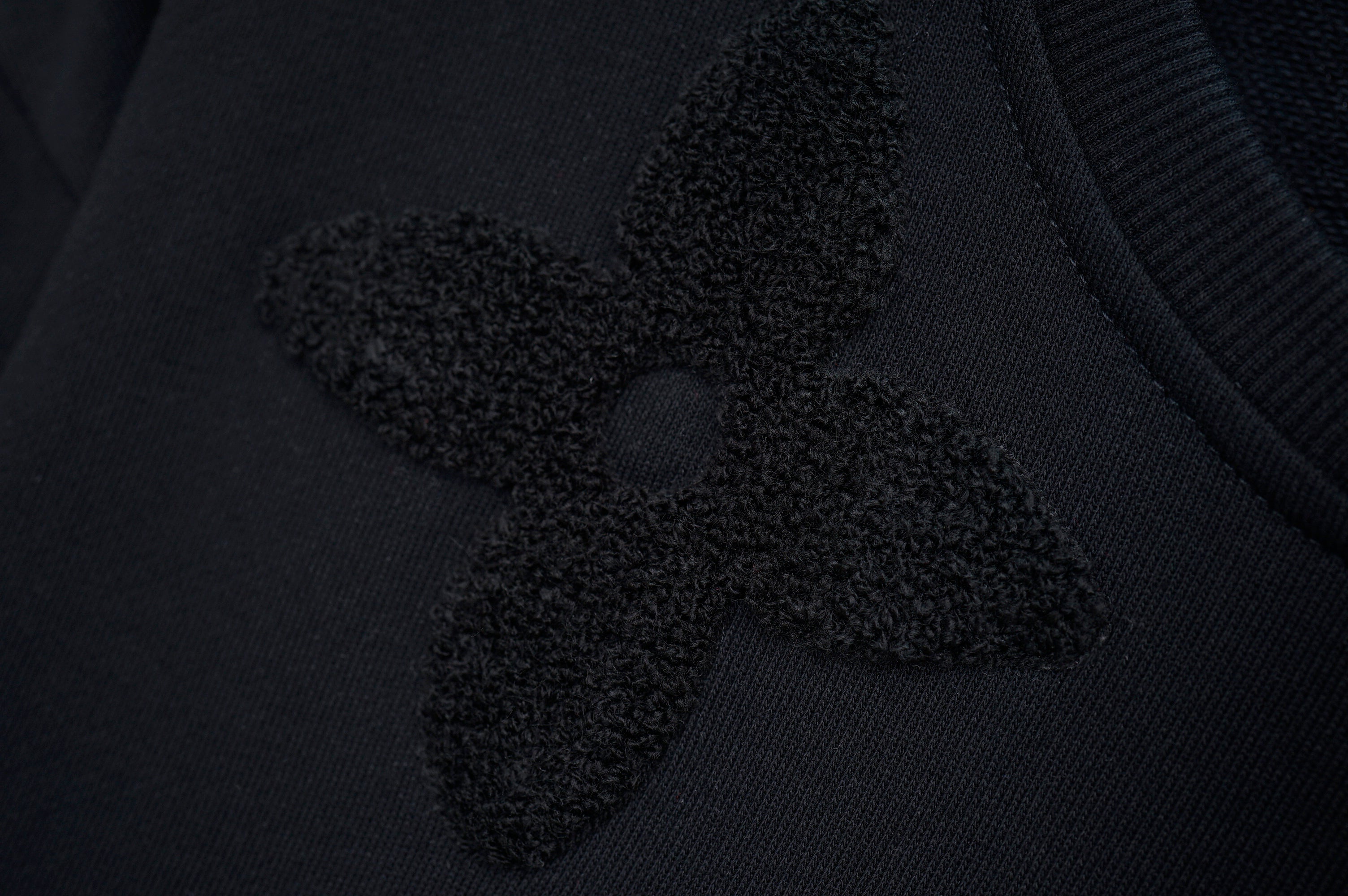 185ZE148U Popular Sweaters