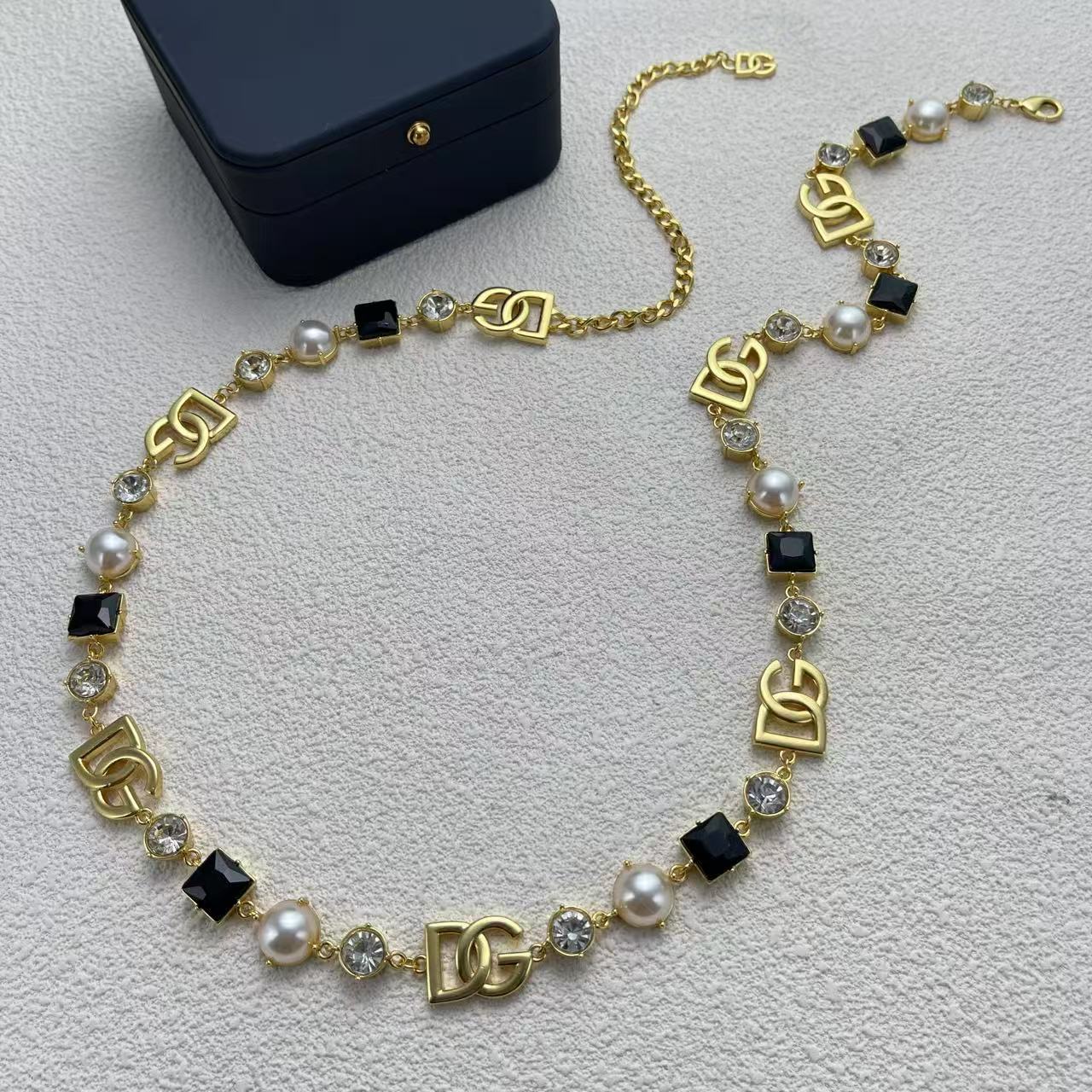 55QA245X Popular Necklace