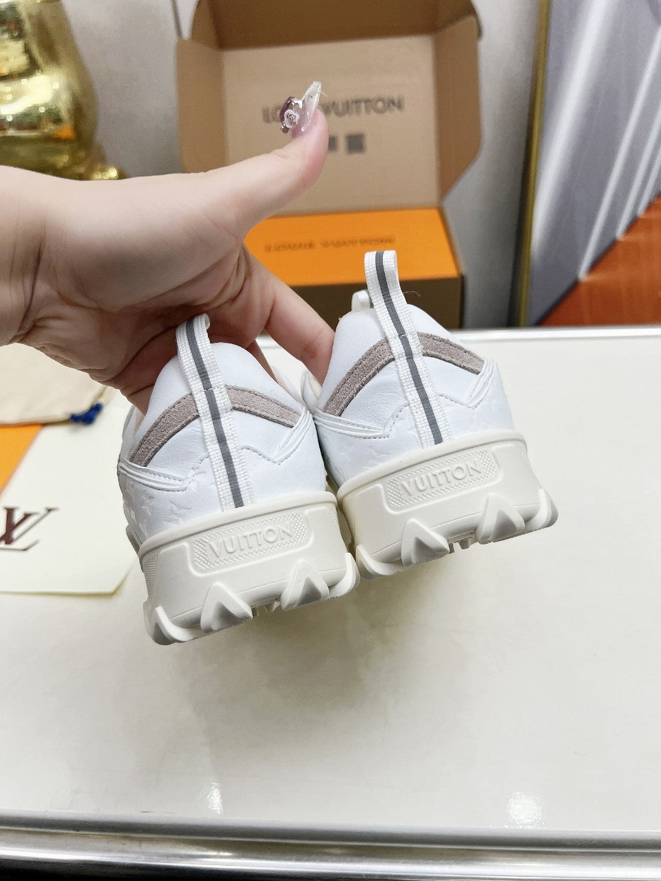 2105QE284Z Popular high-quality Shoes