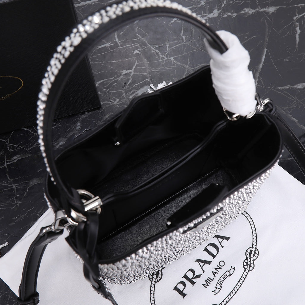 2XPD265B Popular    leather bag 