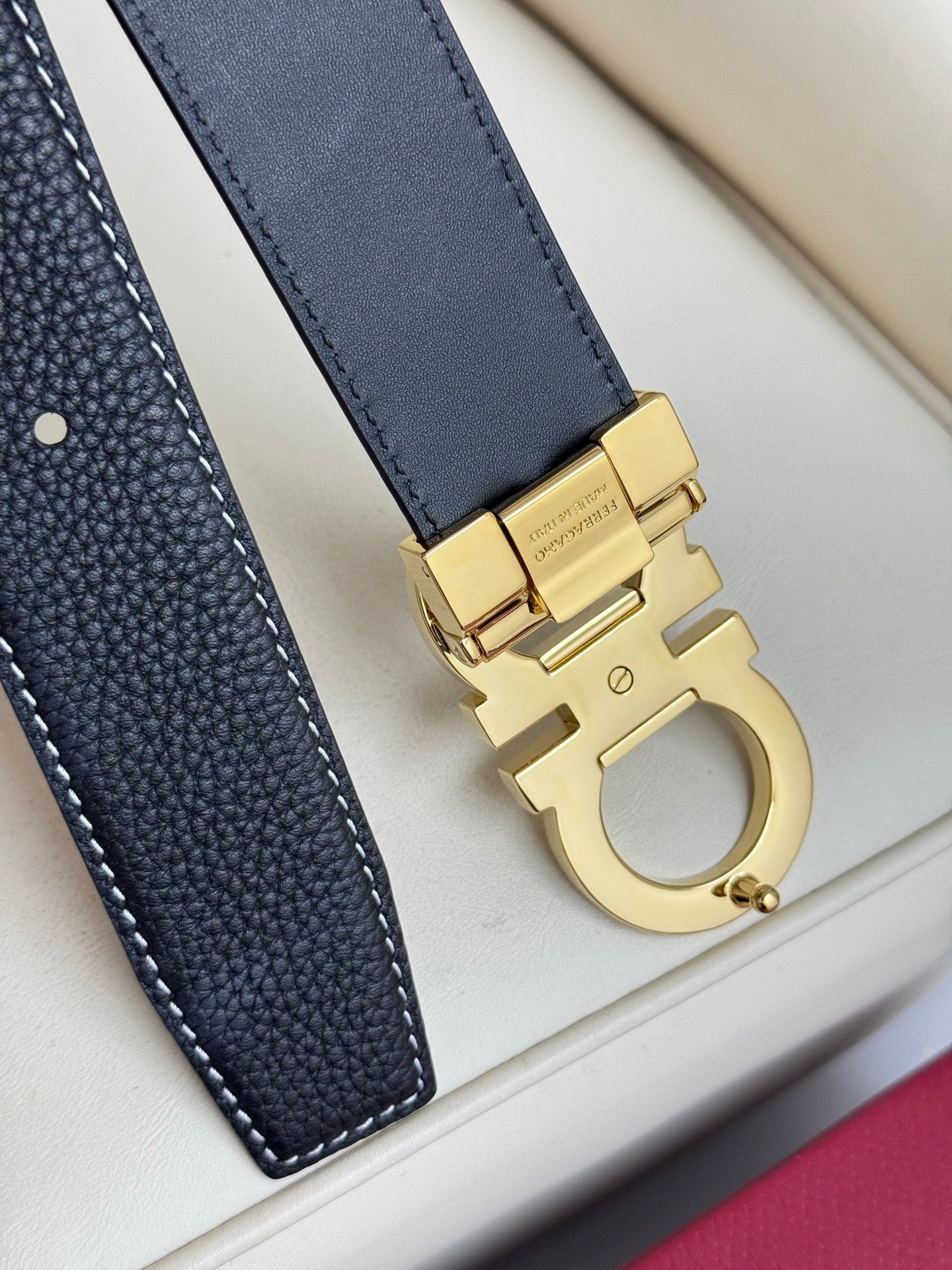 1115QA57P Popular High quality belt With full package