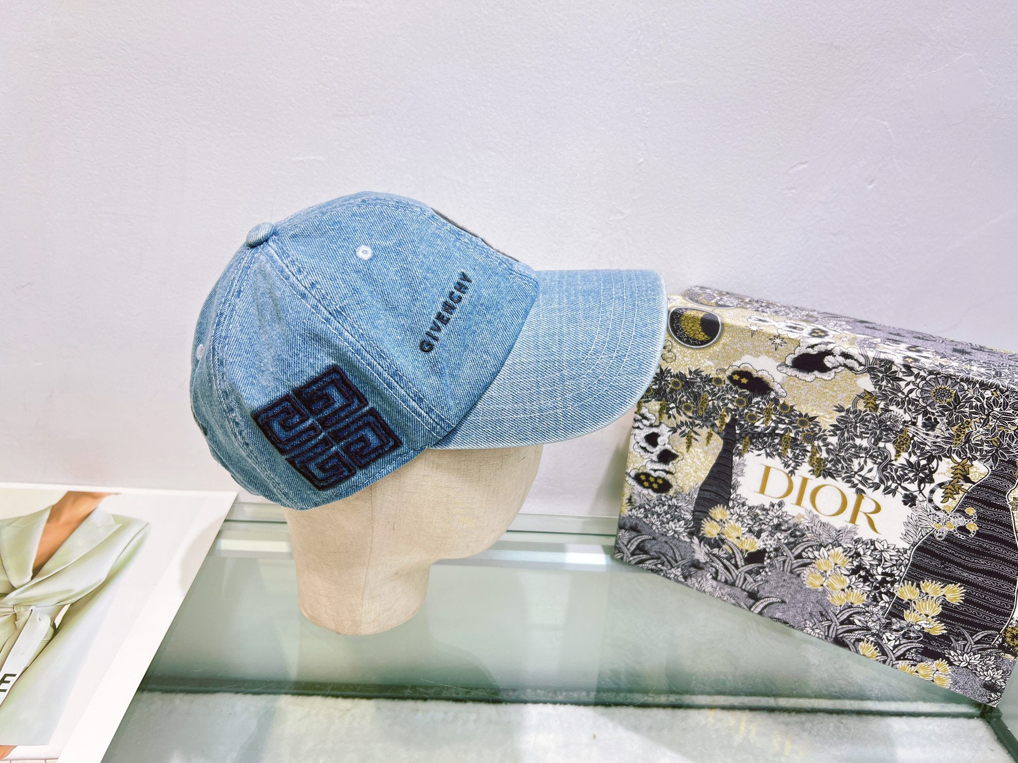 125ZGV508M Popular  hats