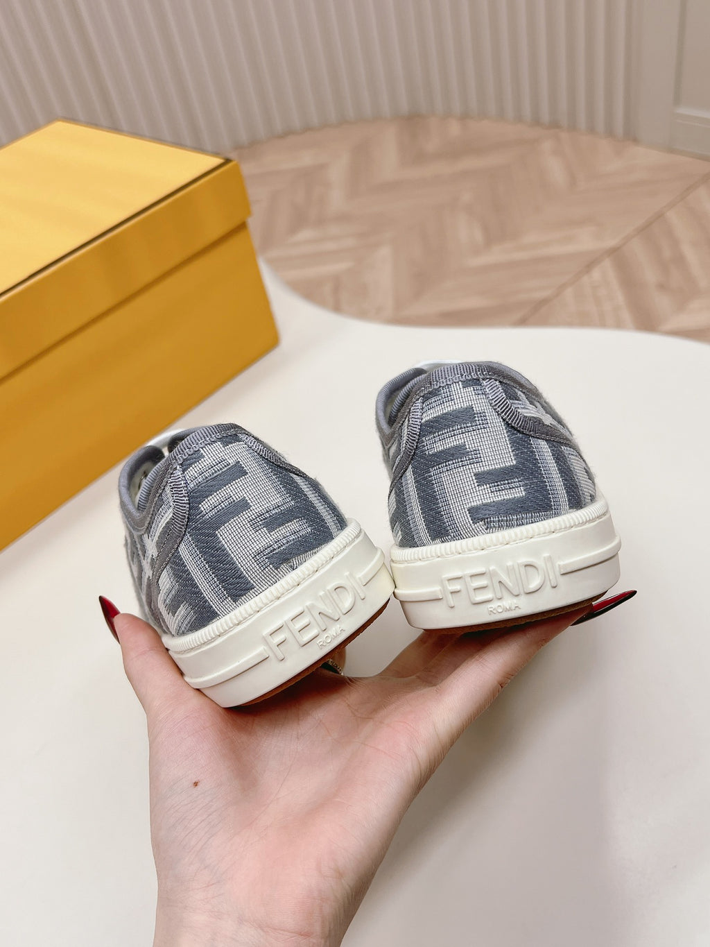 2105QF423Z Popular high-quality Shoes