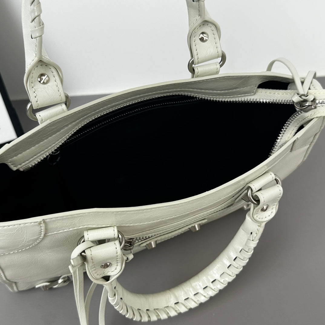 136PJ117B Popular leather bag