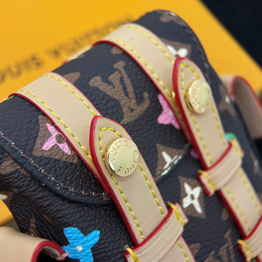 35ZE6A Popular bag 's charms accessories