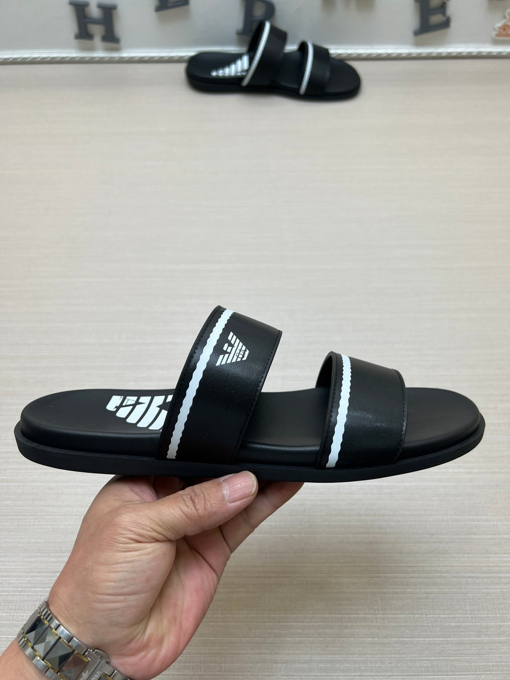 54A102Z Popular slippers