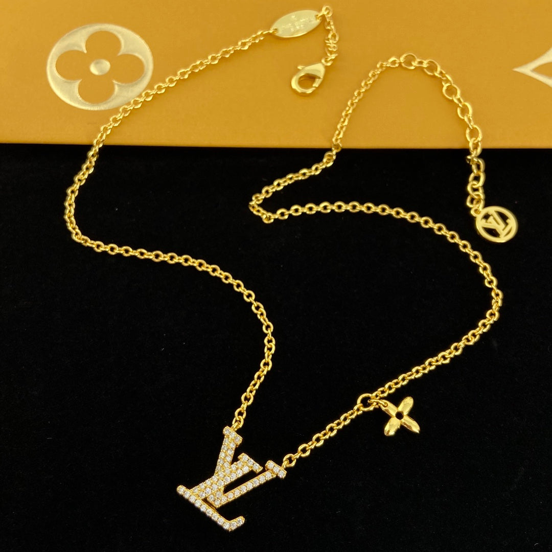 14E552X  Popular   Earrings Bracelets Necklaces