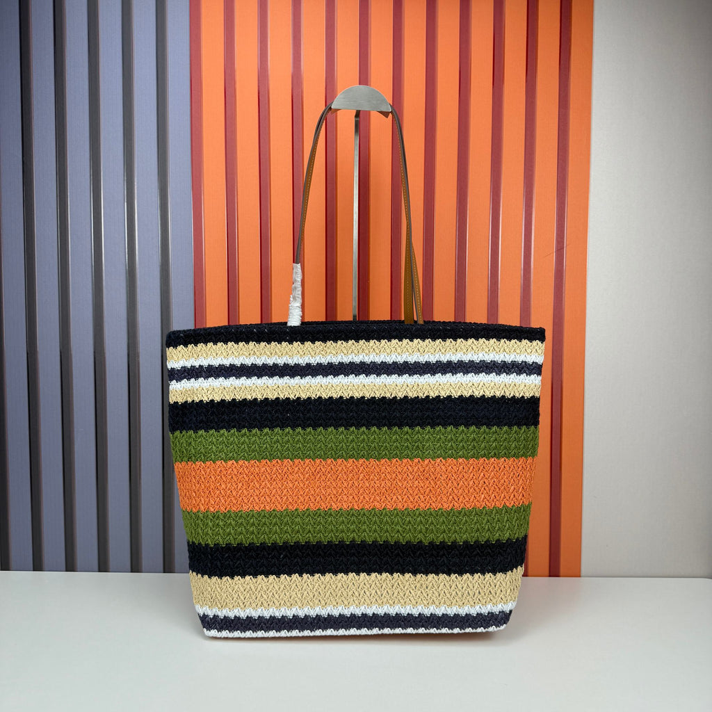 B1P46A166 Popular woven bags