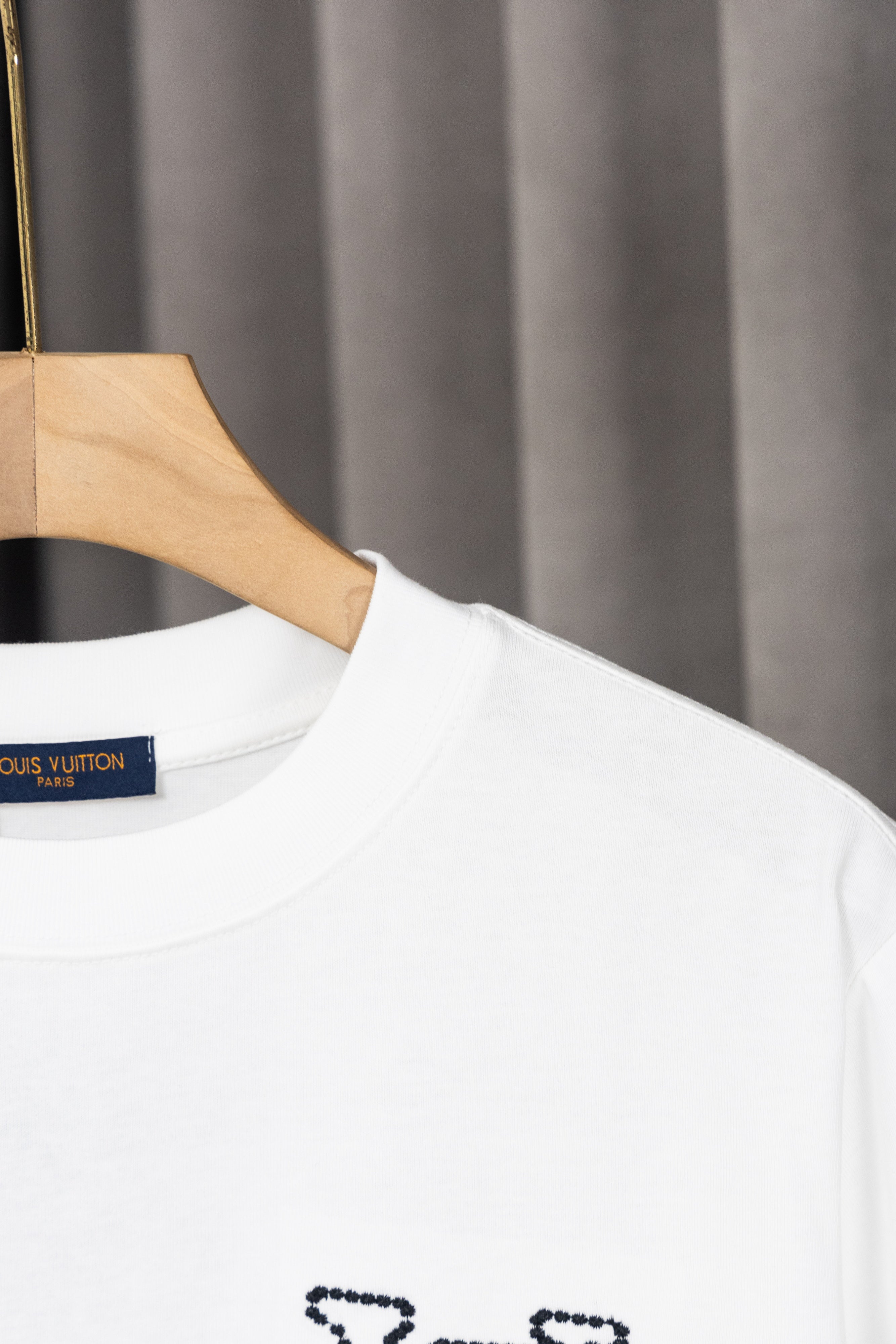 36PE125U Popular T-shirts
